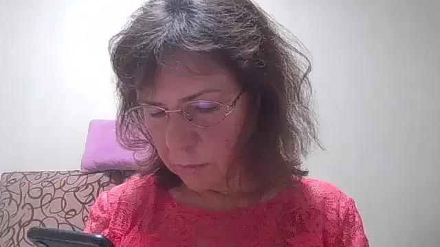 HollyJewel from StripChat