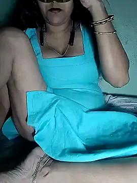 Hotty-Monaa from StripChat