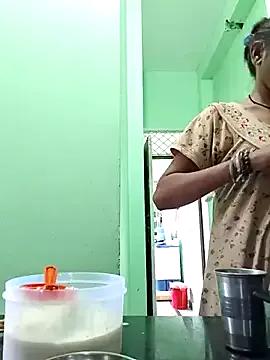 Hotty-Nidhi from StripChat