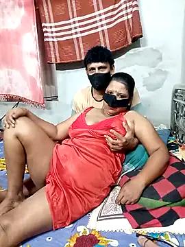Indian_Hot_Babhi from StripChat