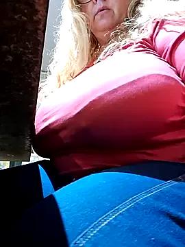 JennyInVegas from StripChat