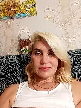 JennyOMay from StripChat