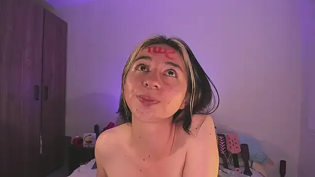 K2xxKrawl from StripChat