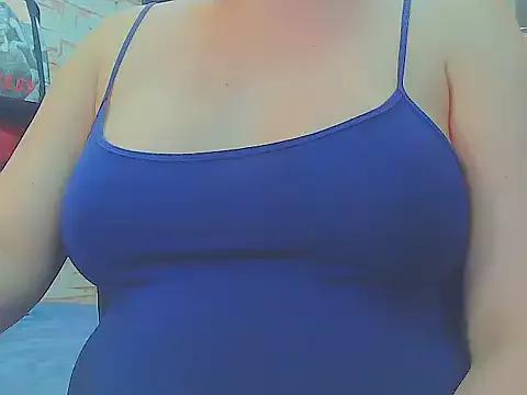 KeepmepregnantT from StripChat