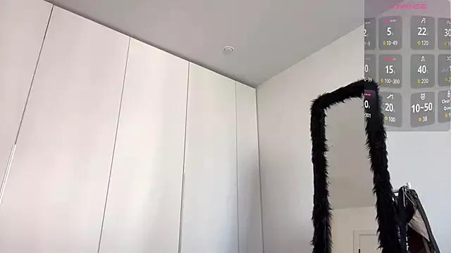 Kelly_Berry__ from StripChat