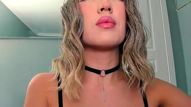 Kimisun01 from StripChat