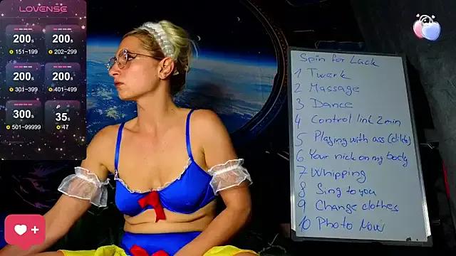 KittyMia from StripChat