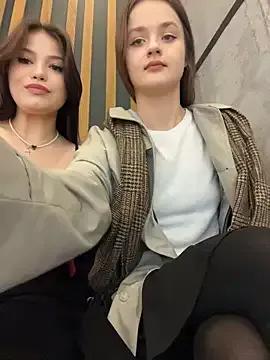 KittyQueeny from StripChat