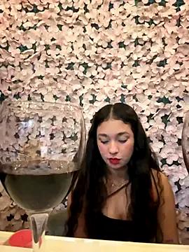 Lana_rousse01 from StripChat