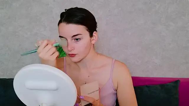 LanaGI from StripChat
