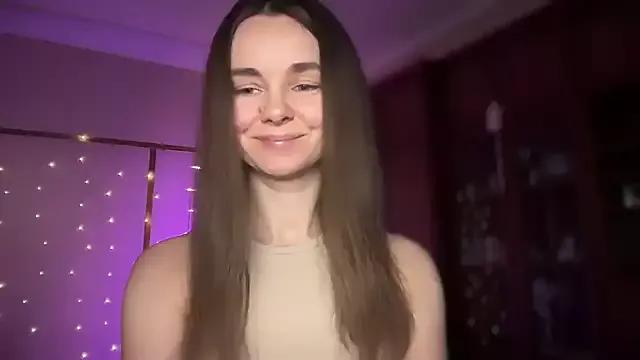 Lanaloulou from StripChat