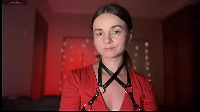 Lanaloulou from StripChat