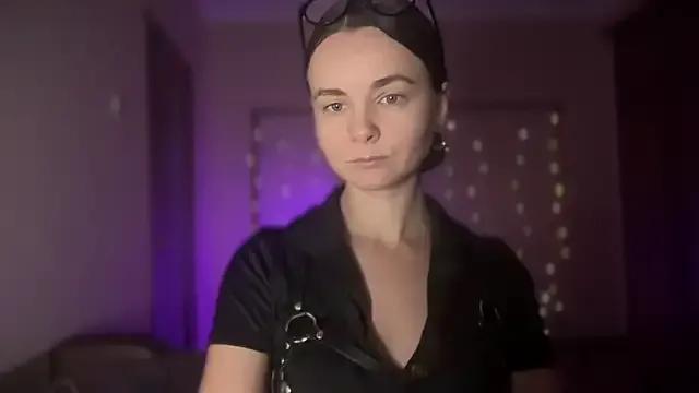 Lanaloulou from StripChat