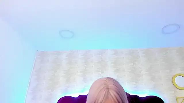 LaylaaDoll from StripChat