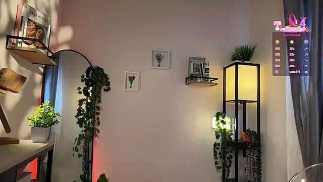 Lella_Ryann_ from StripChat