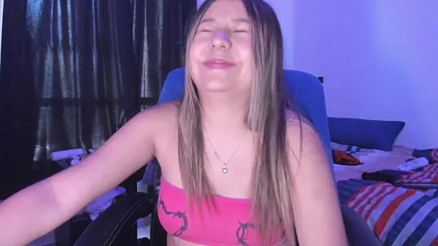 Lil_daisy7 from StripChat