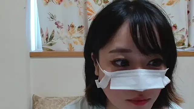 LiliyRiSAcha-n from StripChat