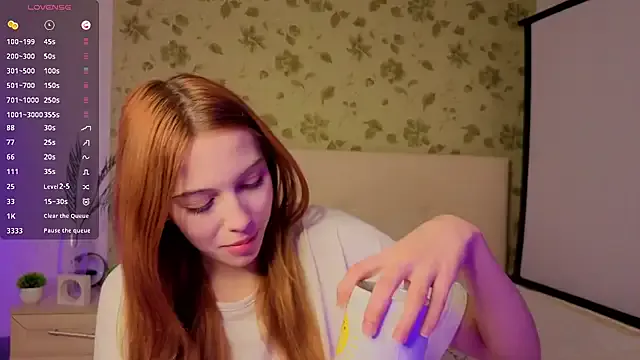 lilliaqueen from StripChat