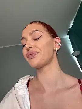 LittleFox___ from StripChat