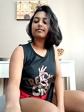 Littlemissdevil69 from StripChat