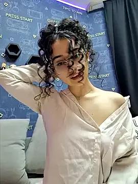 LittleX_Angel from StripChat