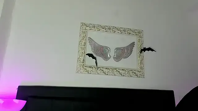 Lola_Blondie from StripChat