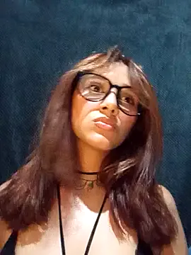 Lola_mamadas from StripChat