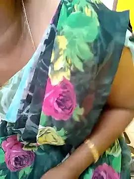 Lolida69thamil from StripChat