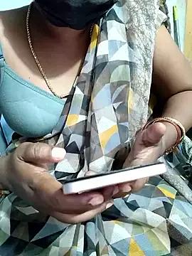Lolida69thamil from StripChat