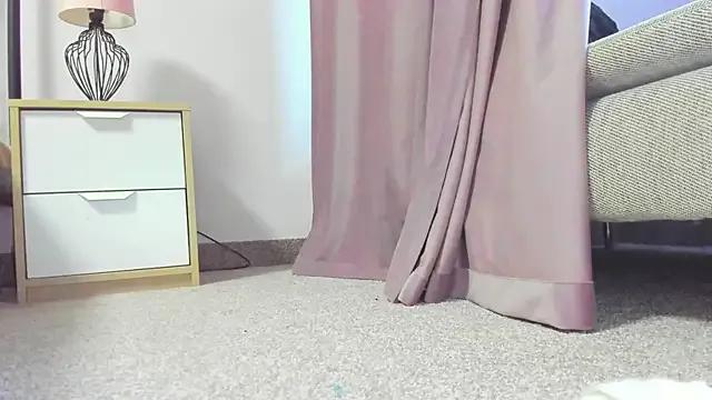 LollaVibes from StripChat