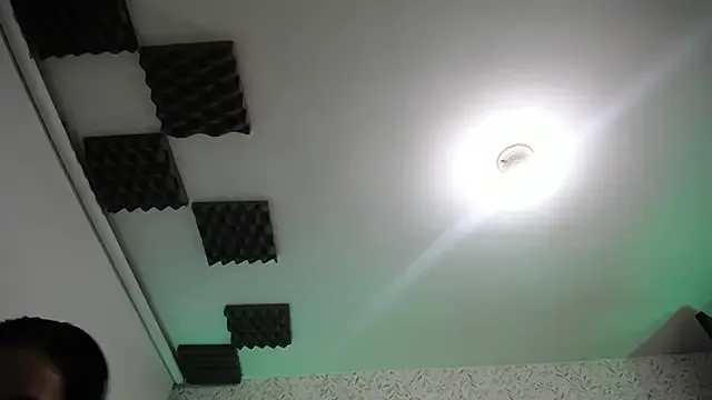 Luly_pink from StripChat