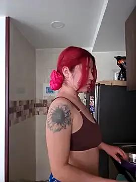 Lunnaa_ from StripChat