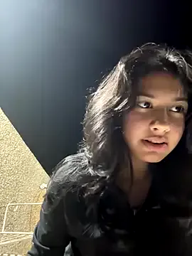 Lynn9000 from StripChat