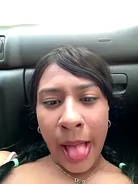 Lynn9000 from StripChat