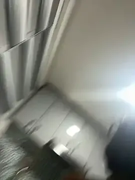 Lynn9000 from StripChat