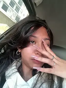 Lynn9000 from StripChat