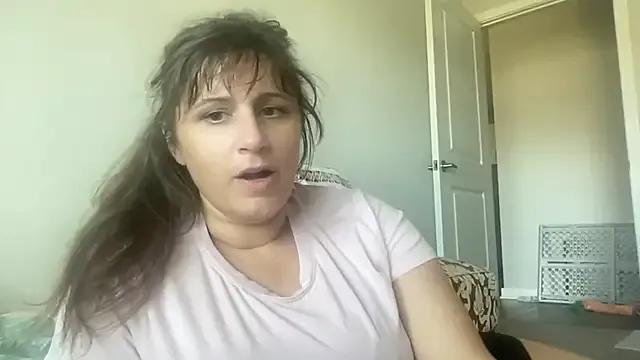 Maddiliz from StripChat