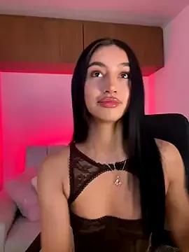 Maddy_bronw_ from StripChat