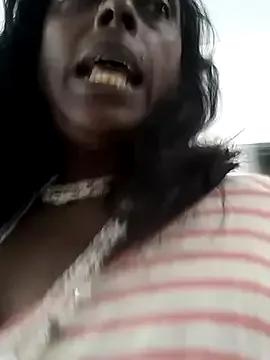 Mamakarma1403 from StripChat