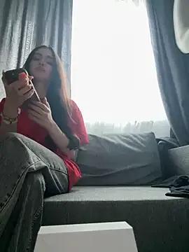 MayaGlow from StripChat