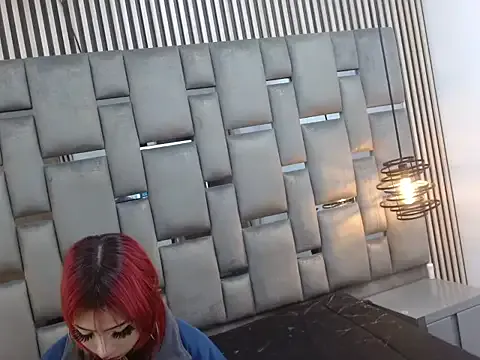 Memi_xxx from StripChat