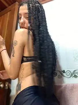 MiaaCute- from StripChat