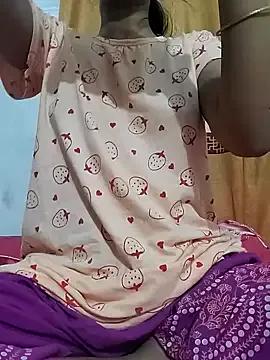 Miss-amelia9 from StripChat