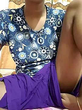 Miss-amelia9 from StripChat
