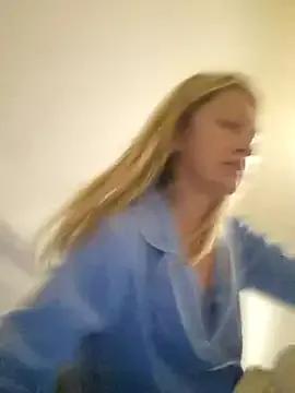 Miss____Mia_ from StripChat