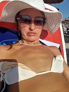 Miss____Mia_ from StripChat