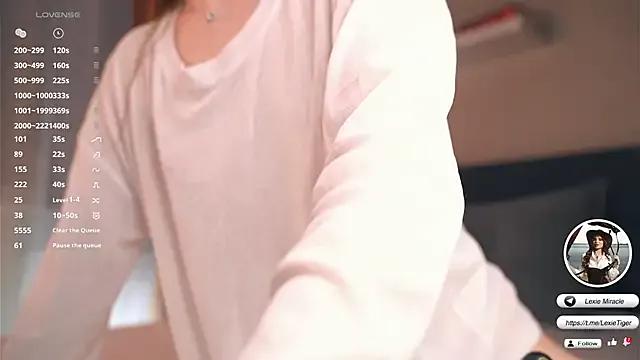 Miss_miracle from StripChat