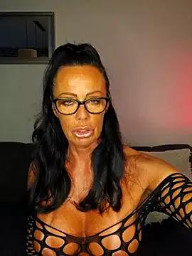 Misses-Cougar from StripChat