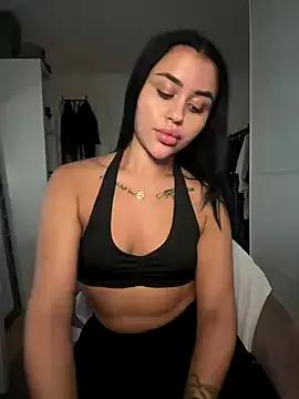 Missmilawild from StripChat