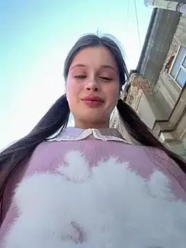 Mmelicious from StripChat